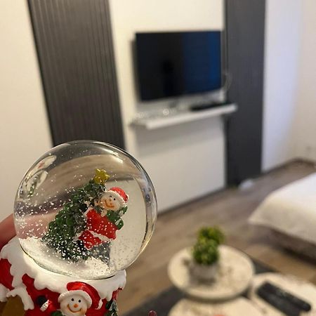 Lovely Apartment In Old Town 400M From City Center Sebilj 塞拉耶佛 外观 照片